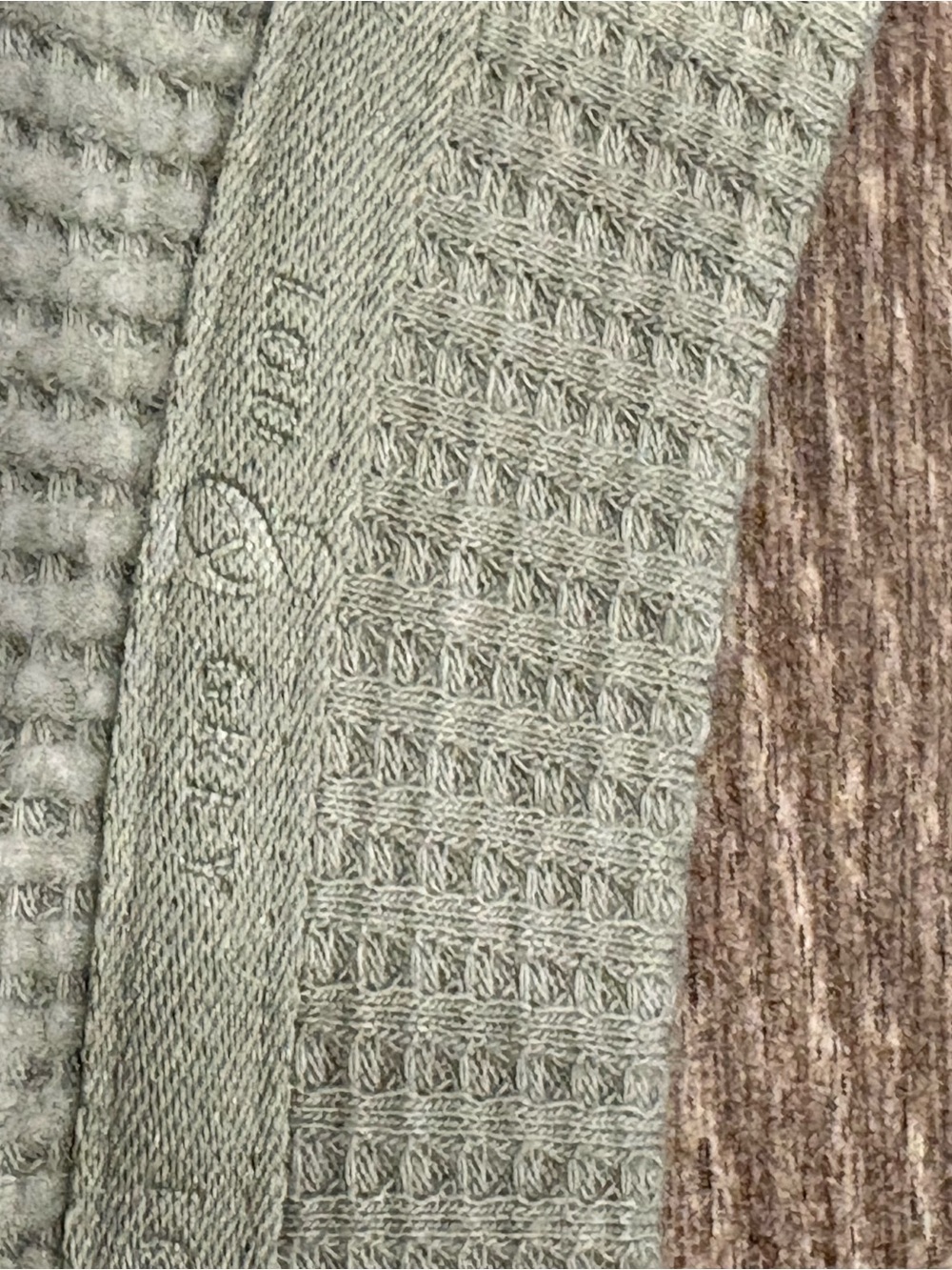 Lou & Grey Ribbed Knit Set Wide-Leg Pants - Includes Top - Sage Green Pull - Picture 2 of 5